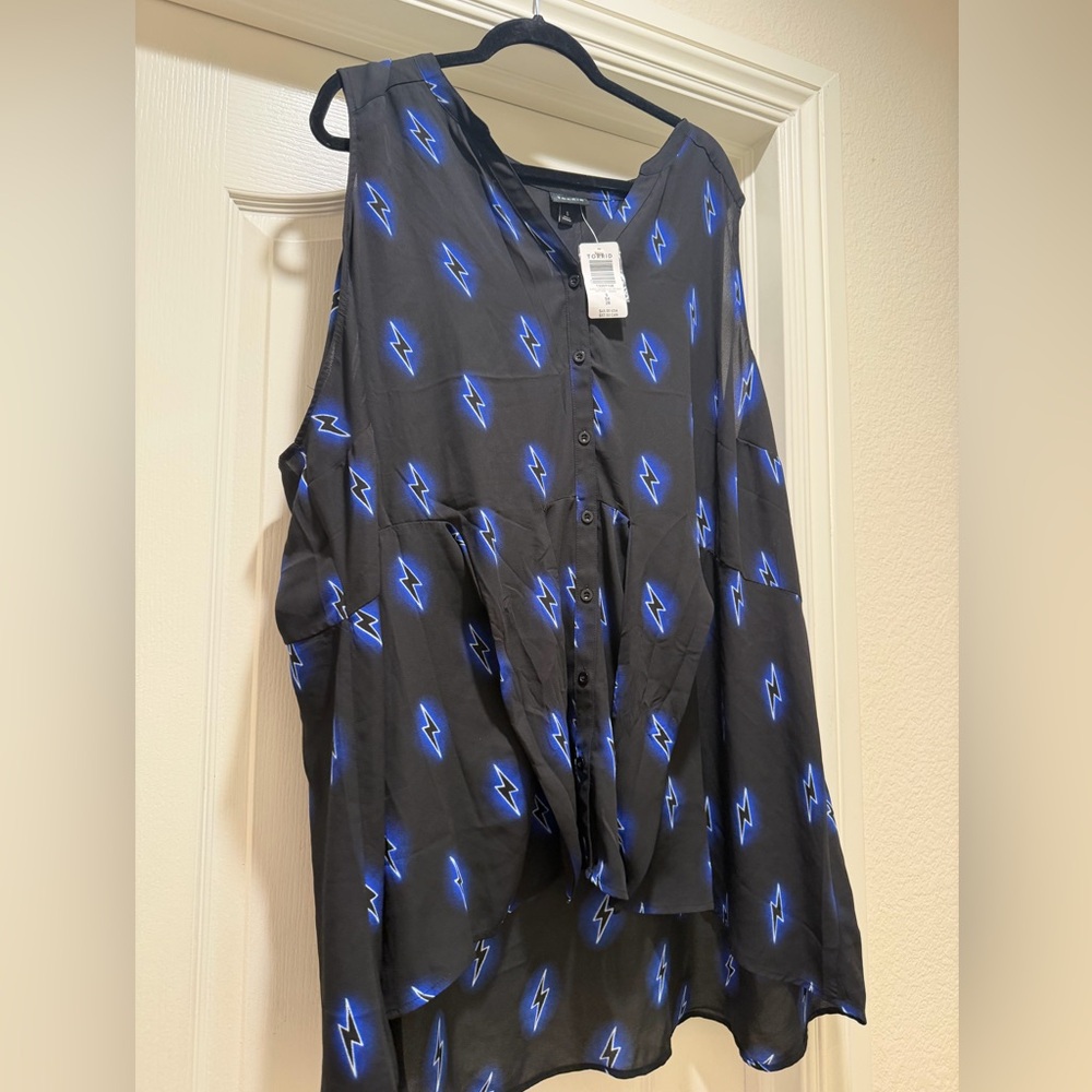 Torrid Black and Blue Lightning Print Blouse